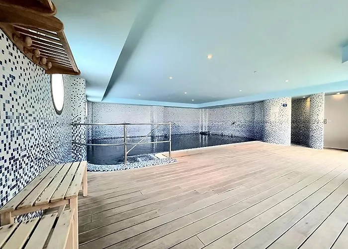Casa Levante Calpe - Modern Beachfront Apartment With Sea View